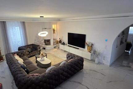 Wohnung Fürth Atzenhof - 3 Zimmer, 110 m&sup2;, 2.300&euro; | Angebot:24370177