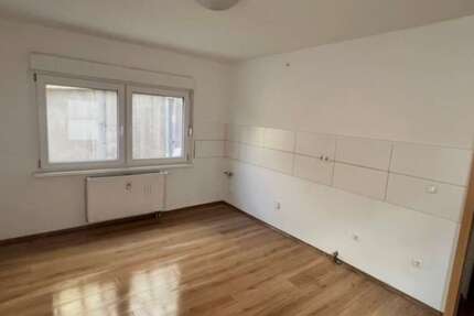 Wohnung Gelsenkirchen Ückendorf - 2 Zimmer, 68 m&sup2;, 548&euro; | Angebot:26365549