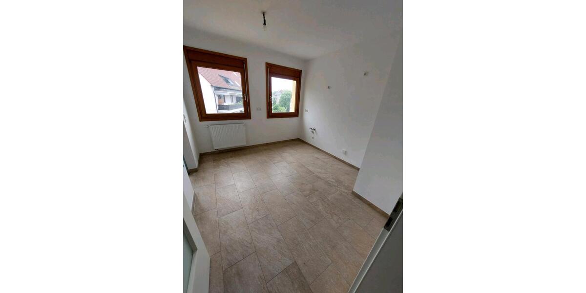 Etagenwohnung Diedorf - 3.5 Zimmer, 114 m&sup2;, 1.500&euro; | Angebot:26425692