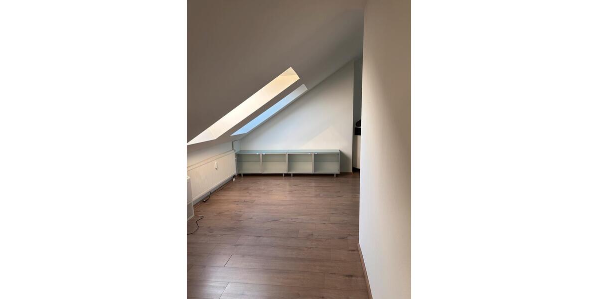 Einfamilienhaus Köln Innenstadt - 3.5 Zimmer, 150 m&sup2;, 2.702&euro; | Angebot:24590787