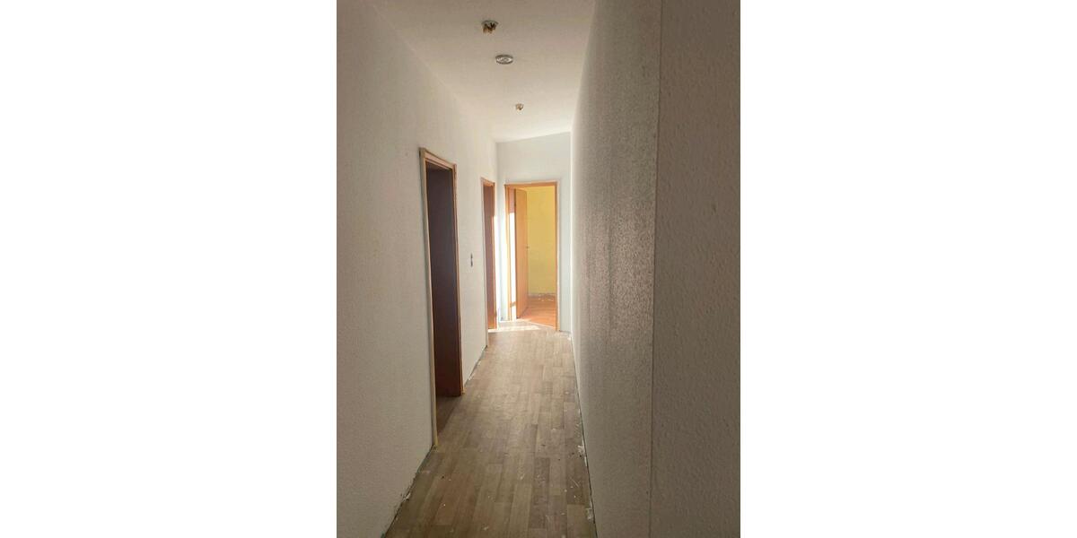 Etagenwohnung Meißen - 4 Zimmer, 90 m&sup2;, 675&euro; | Angebot:24616584