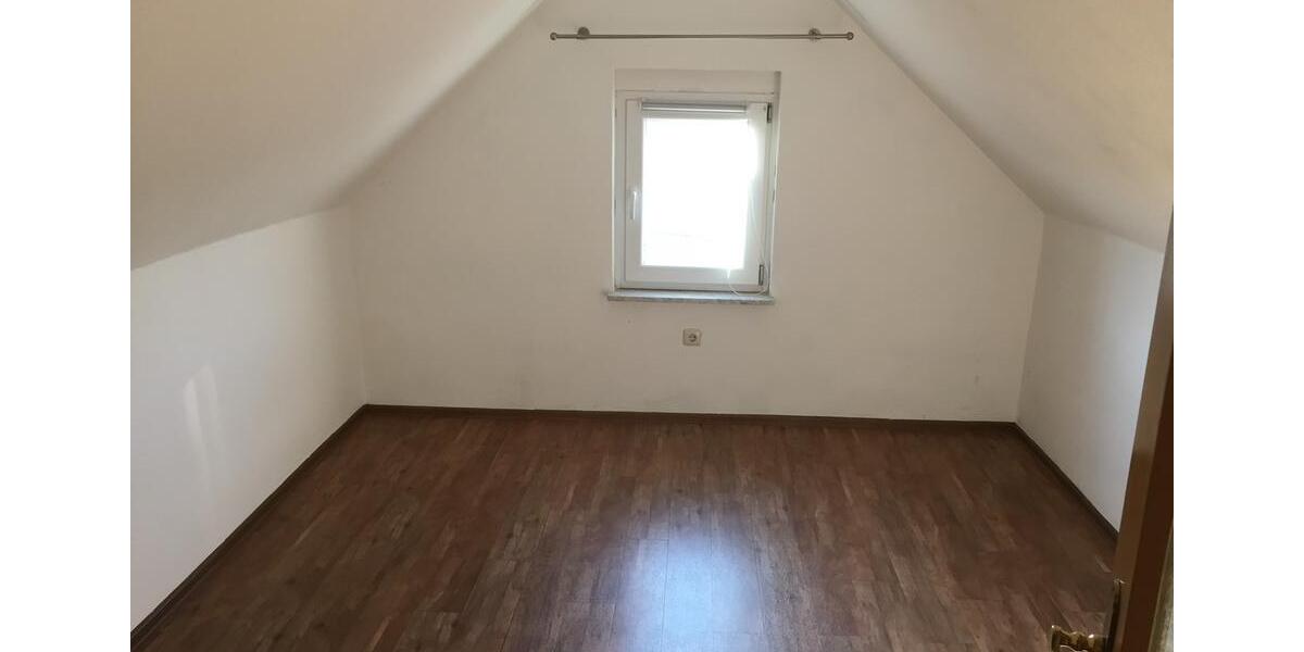 Maisonettenwohnung Neuhof - 4 Zimmer, 90 m&sup2;, 750&euro; | Angebot:26518854
