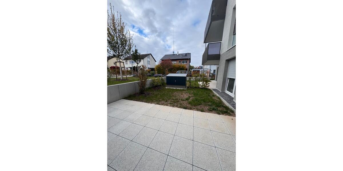 Erstbezug: Barrierefreie 3-Zi. Whg. Inkl Küche und 2 Parkplätzen 3 zimmer