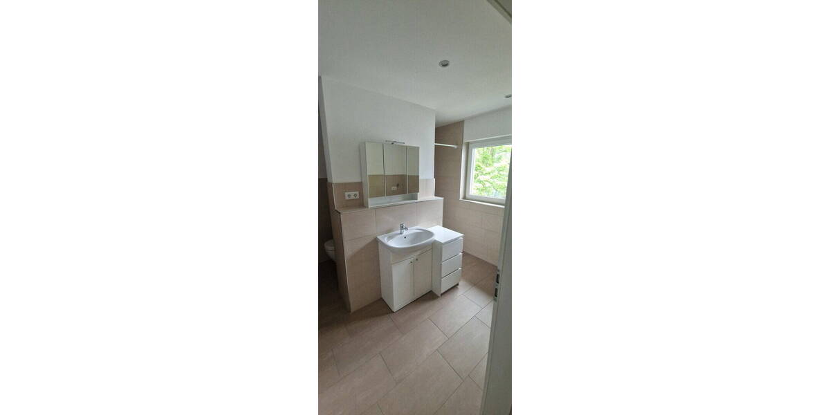 Doppelhaushälfte Chemnitz Rabenstein - 6 Zimmer, 145 m&sup2;, 1.670&euro; | Angebot:25659085