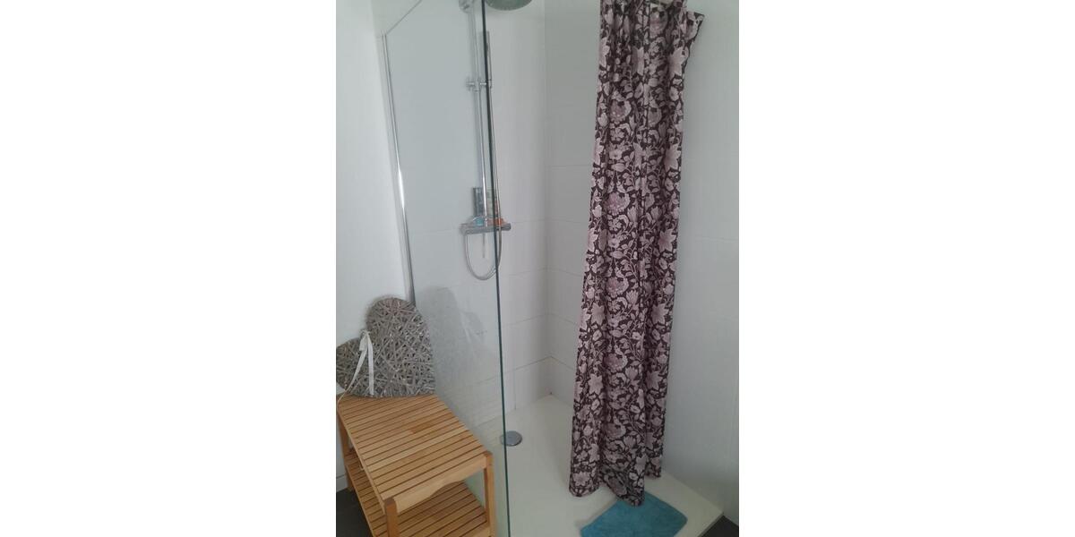 Erdgeschoßwohnung Wiehl - 3 Zimmer, 80 m&sup2;, 1.050&euro; | Angebot:25790478