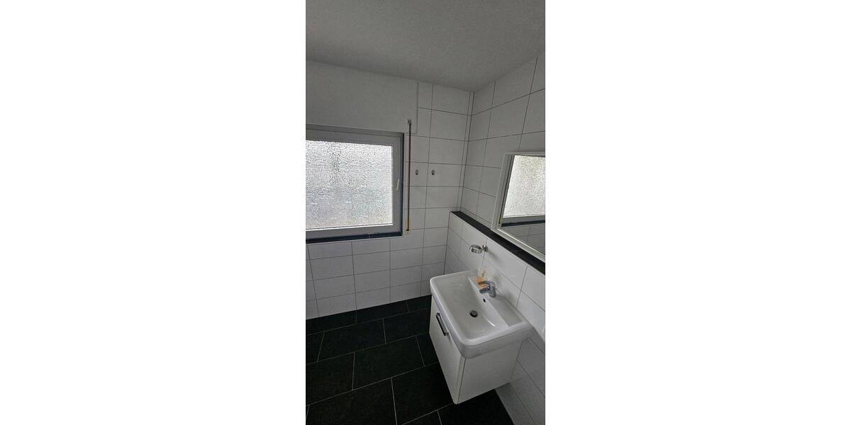 Dachgeschoßwohnung Niederzissen - 5 Zimmer, 136 m&sup2;, 1.150&euro; | Angebot:25876511