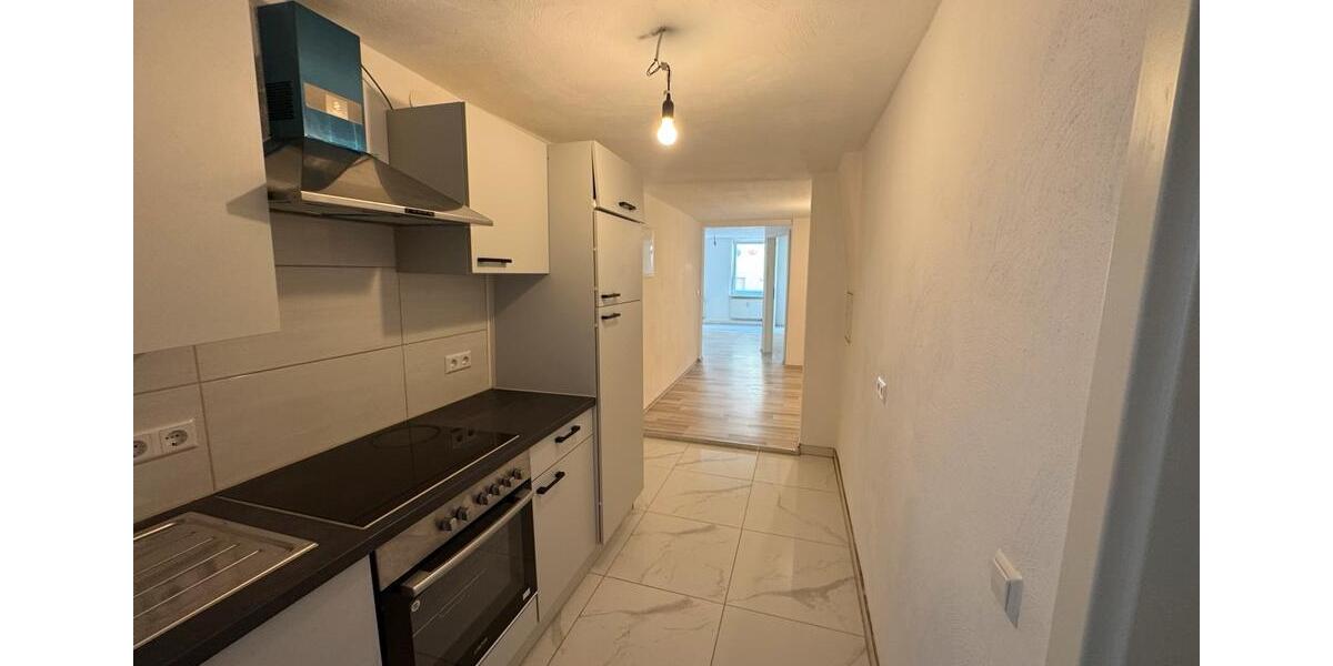 Etagenwohnung Rottenburg am Neckar - 1 Zimmer, 70 m&sup2;, 750&euro; | Angebot:26665996