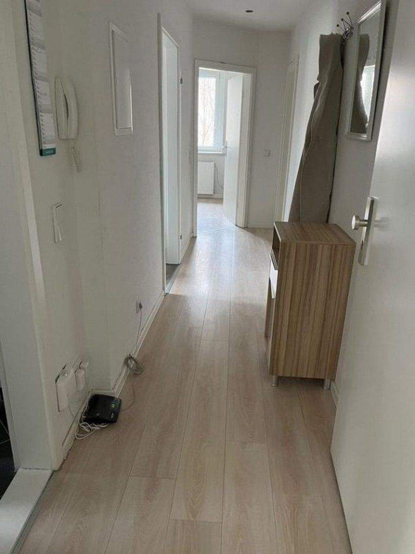 Helle und Moderne 2-Zimmer Wohnung mit Balkon in Dresden Mickten 2 zimmer