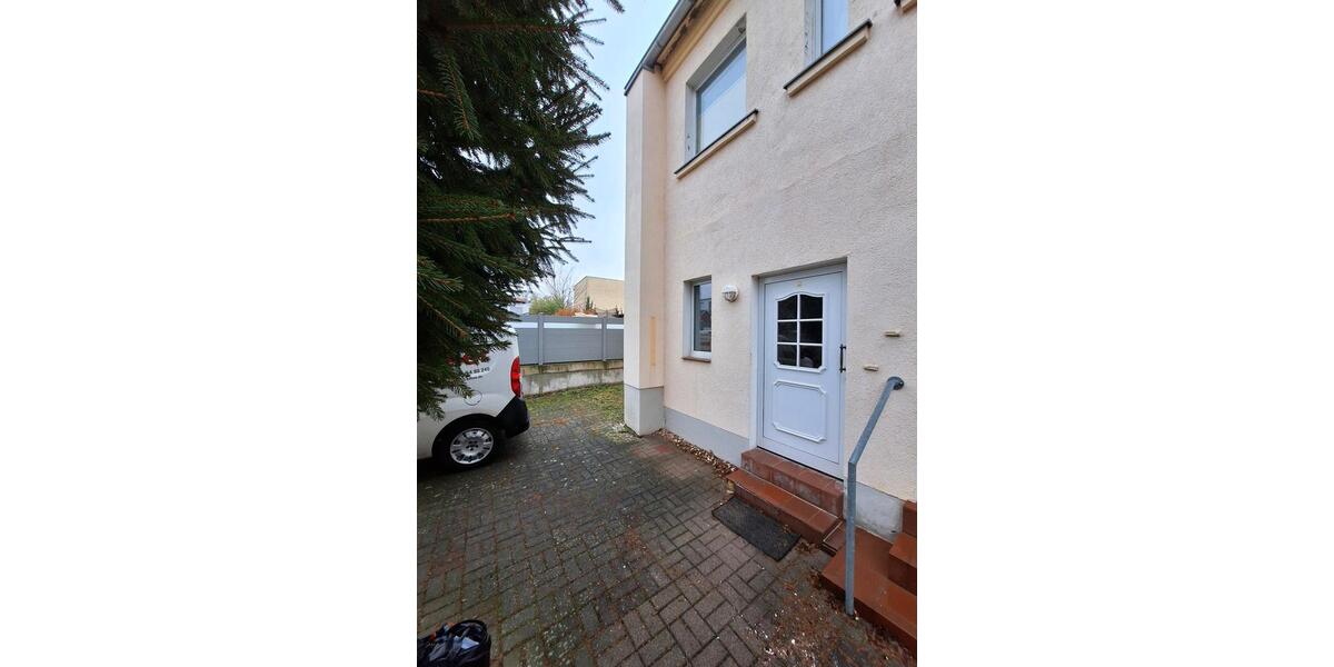 Erdgeschoßwohnung Magdeburg Ottersleben - 2 Zimmer, 48 m&sup2;, 332&euro; | Angebot:25080970