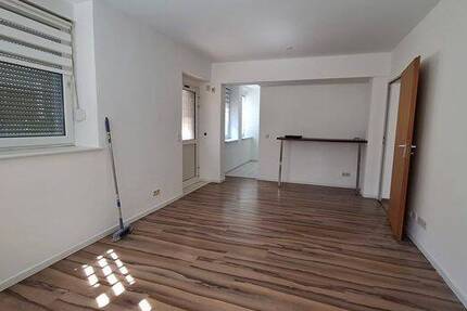 Wohnung Bonn Zentrum - 2 Zimmer, 43 m&sup2;, 450&euro; | Angebot:26597607