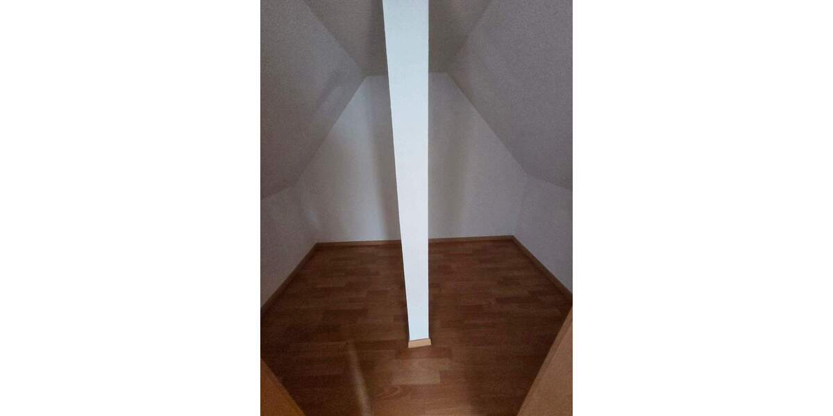 Etagenwohnung Waldheim - 2 Zimmer, 68 m&sup2;, 410&euro; | Angebot:24581457