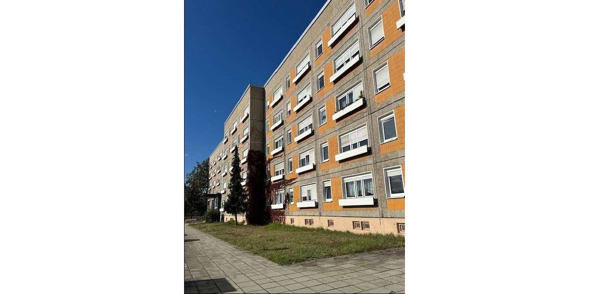 Etagenwohnung Hoyerswerda Neustadt - 1 Zimmer, 30 m&sup2;, 154&euro; | Angebot:25811832