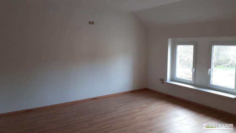 Etagenwohnung Nossen - 2 Zimmer, 50 m&sup2;, 250&euro; | Angebot:25101792