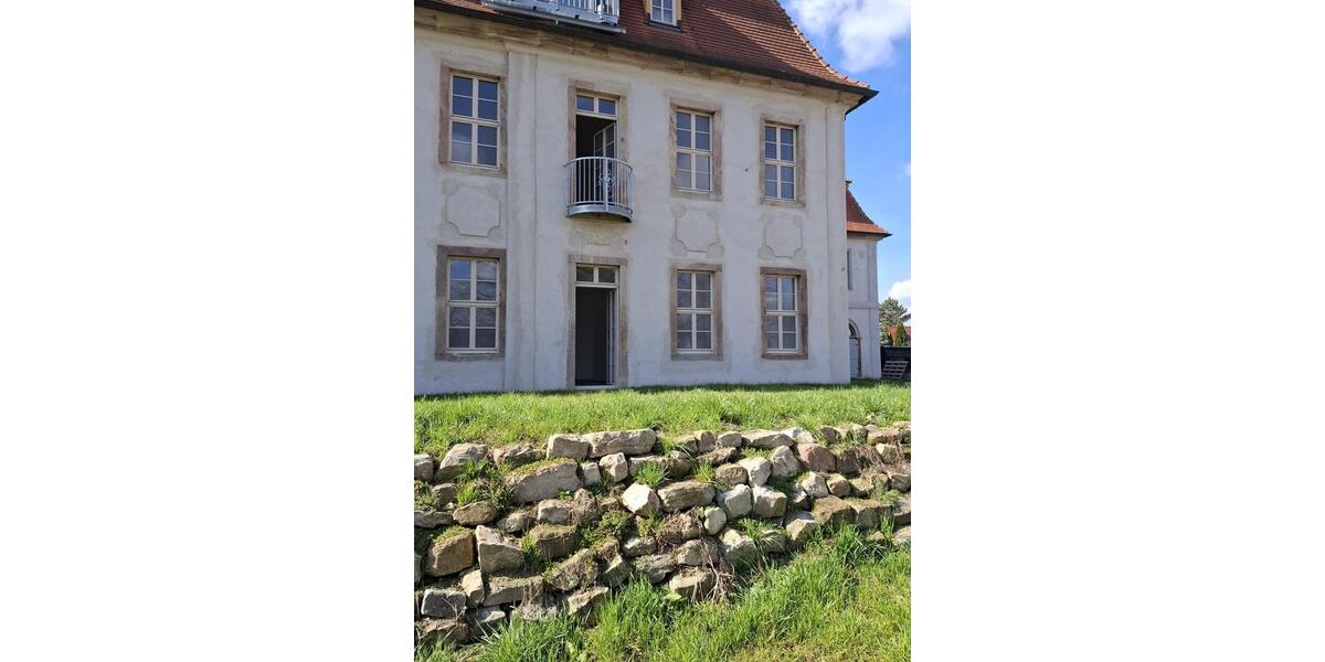 Erdgeschoßwohnung Teutschenthal - 2 Zimmer, 65 m&sup2;, 702&euro; | Angebot:25720976