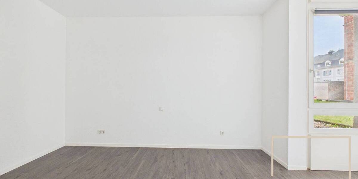 Etagenwohnung Trier Innenstadt - 2 Zimmer, 78 m&sup2;, 960&euro; | Angebot:26695123