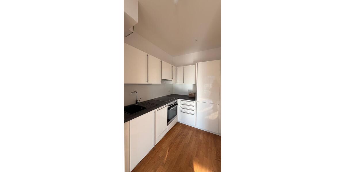 Dachgeschoßwohnung Berlin Treptow-Köpenick - 2 Zimmer, 62 m&sup2;, 1.110&euro; | Angebot:25246042