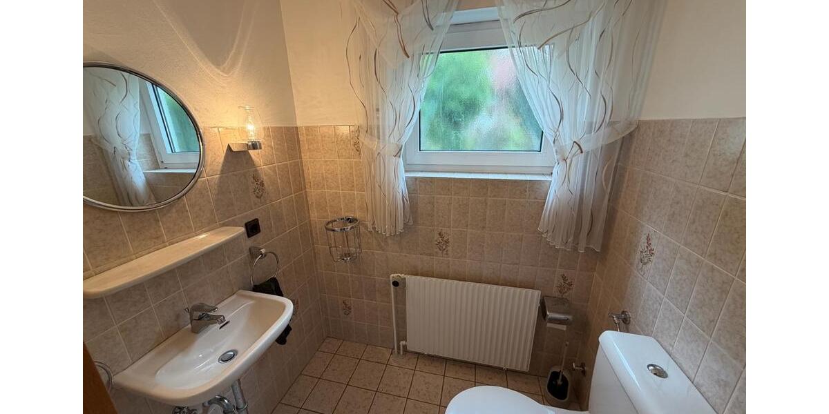 Gepflegtes 4-Zimmer-Endreihenhaus mit Garten, Keller, Garage 4 zimmer