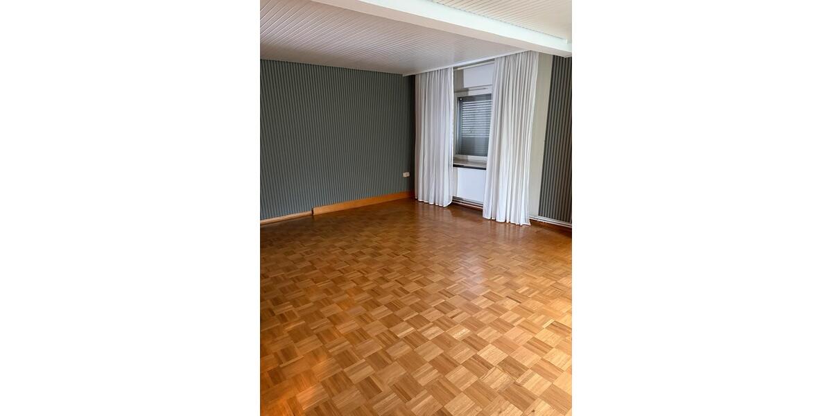 Einfamilienhaus Celle - 4 Zimmer, 134 m&sup2;, 1.300&euro; | Angebot:23404556