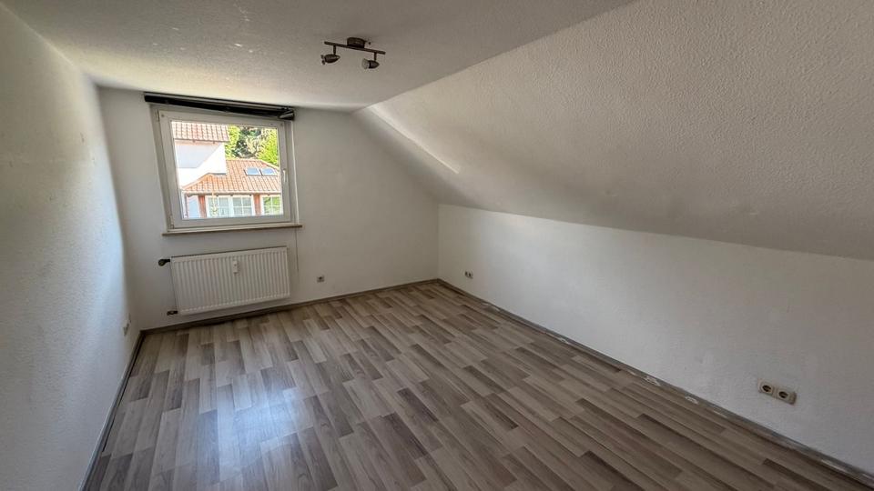 Dachgeschoßwohnung Altenkunstadt - 2 Zimmer, 50 m&sup2;, 420&euro; | Angebot:26538664