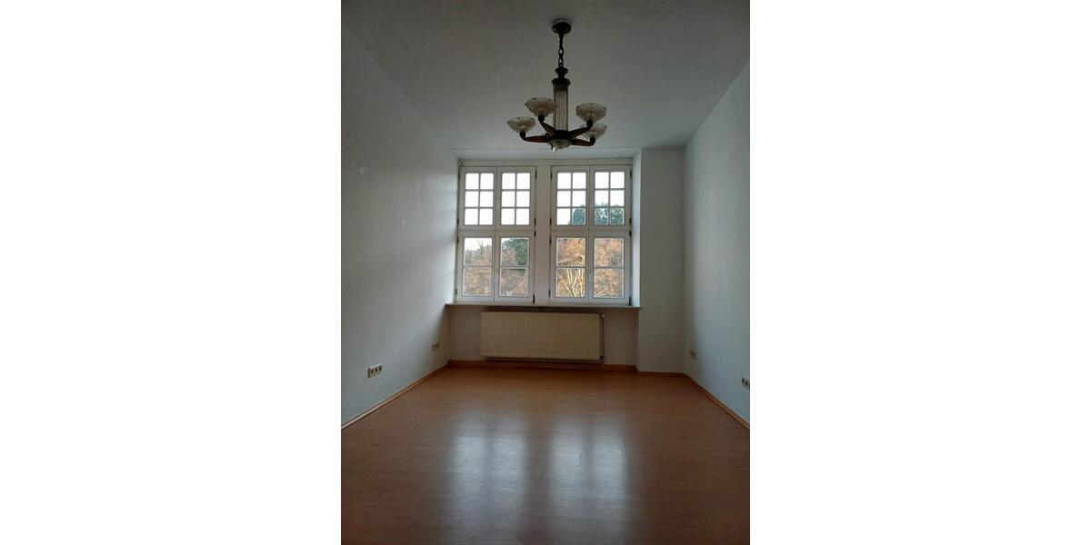 Etagenwohnung Sankt Wendel - 3 Zimmer, 110 m&sup2;, 950&euro; | Angebot:25979103