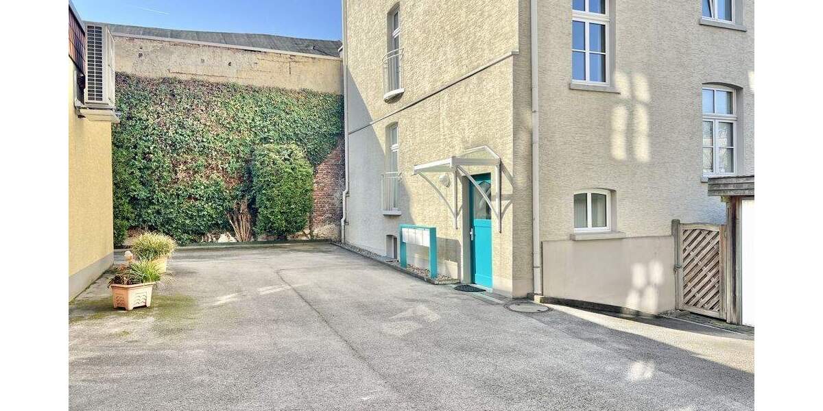 Etagenwohnung Detmold Innenstadt - 2 Zimmer, 69 m&sup2;, 600&euro; | Angebot:25694608
