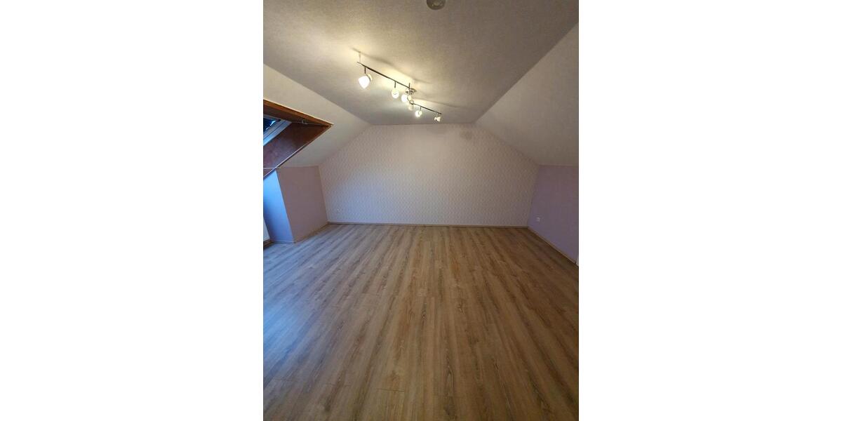 Etagenwohnung Goslar - 5 Zimmer, 126 m&sup2;, 1.100&euro; | Angebot:25022865