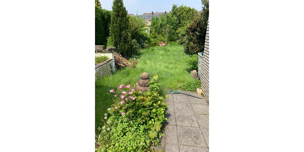 Doppelhaushälfte mit viel Potential ab 01.02.2026 in 52477 zu mieten 4 zimmer