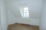 Dachgeschoßwohnung Löbau - 3 Zimmer, 77 m&sup2;, 425&euro; | Angebot:25869642