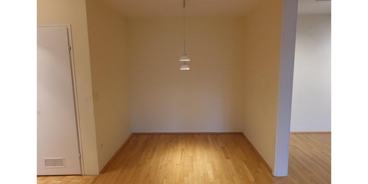 Hochparterre Fürstenfeldbruck - 3 Zimmer, 87 m&sup2;, 1.680&euro; | Angebot:25151889