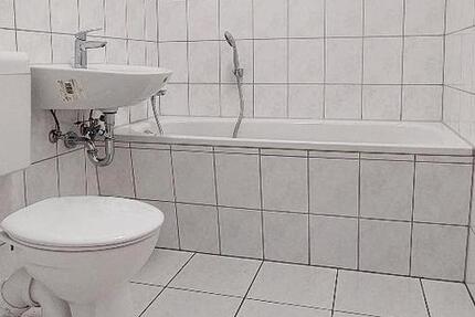 Wohnung Zwickau Neuplanitz - 1 Zimmer, 36 m&sup2;, 199&euro; | Angebot:24877883