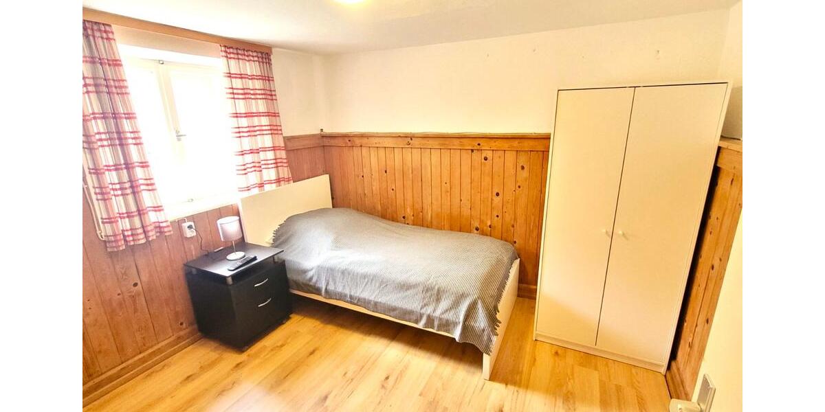 Wohnen auf Zeit Mühldorf am Inn - 8 Zimmer, 160 m&sup2;, 13&euro; | Angebot:11624497
