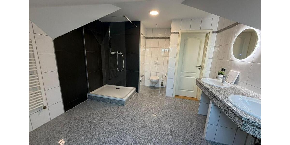 Etagenwohnung Bamberg Bamberg-Ost - 1 Zimmer, 297 m&sup2;, 435&euro; | Angebot:26560579