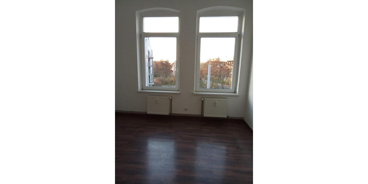 Erdgeschoßwohnung Dessau-Roßlau Roßlau - 3 Zimmer, 80 m&sup2;, 450&euro; | Angebot:26591334