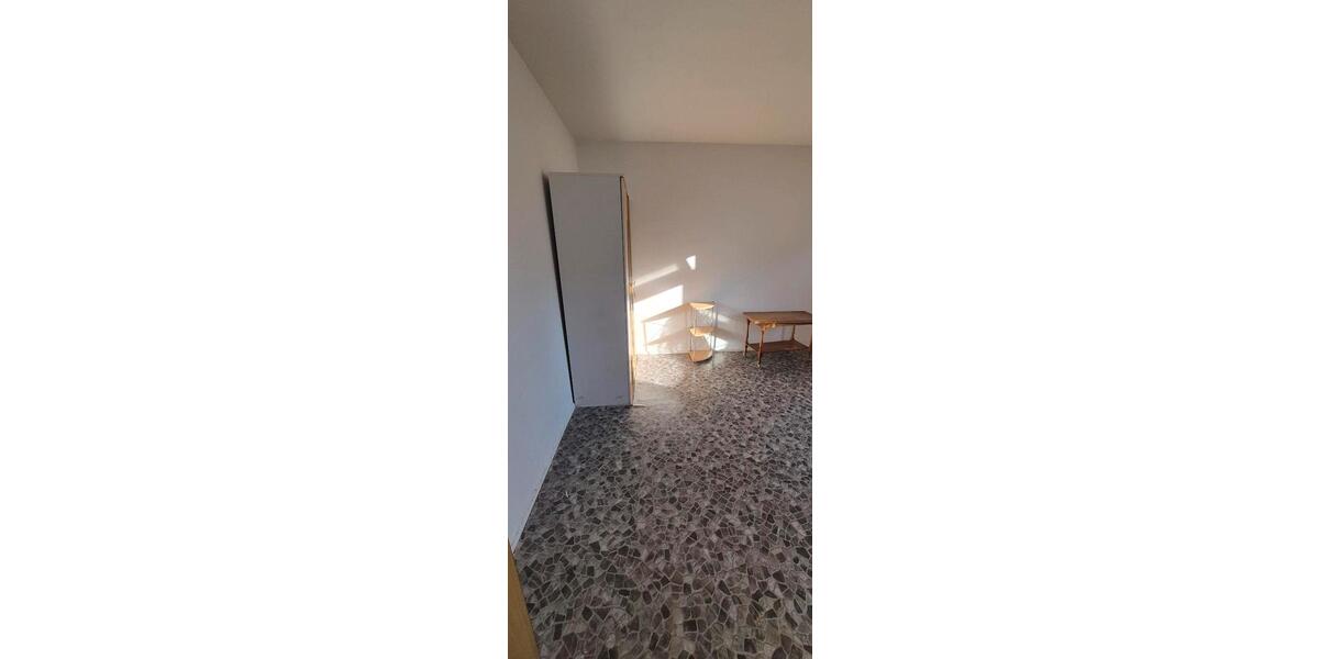 Erdgeschoßwohnung Oldenburg Alexandersfeld - 1 Zimmer, 20 m&sup2;, 400&euro; | Angebot:26269915