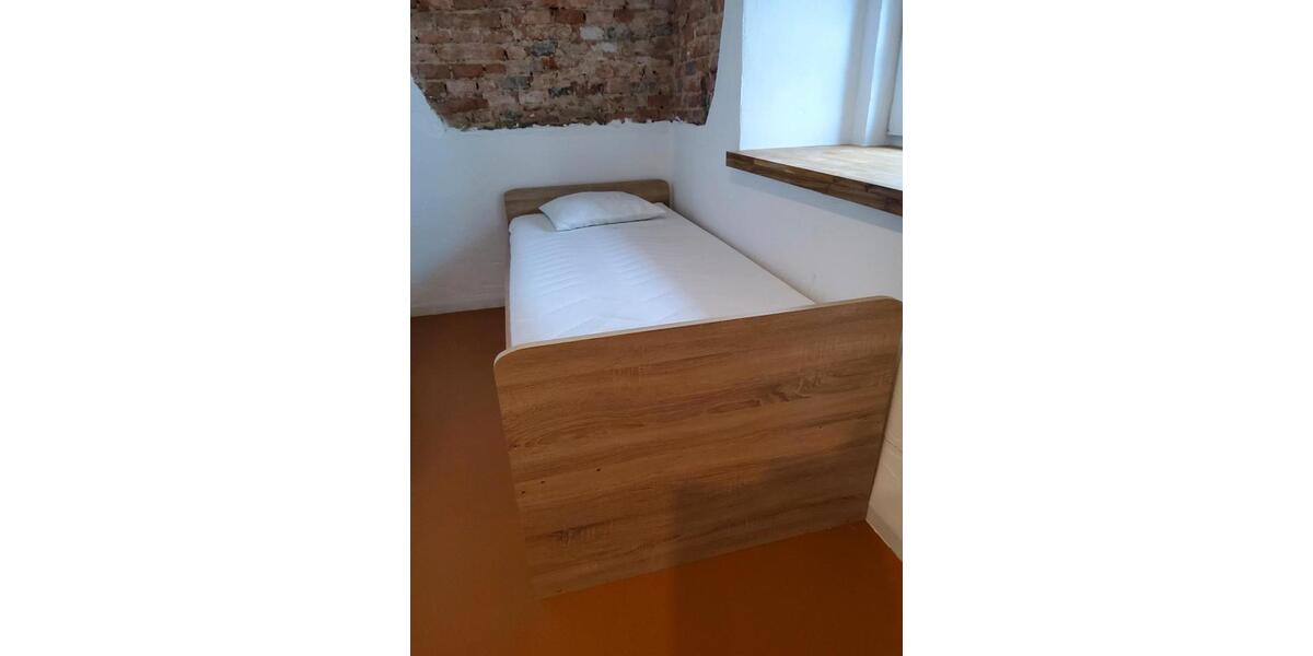 Etagenwohnung Schnaittenbach - 1 Zimmer, 30 m&sup2;, 480&euro; | Angebot:24788750