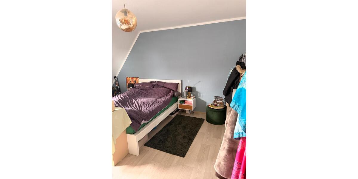 Etagenwohnung Rinteln - 3 Zimmer, 90 m&sup2;, 1.000&euro; | Angebot:25961105