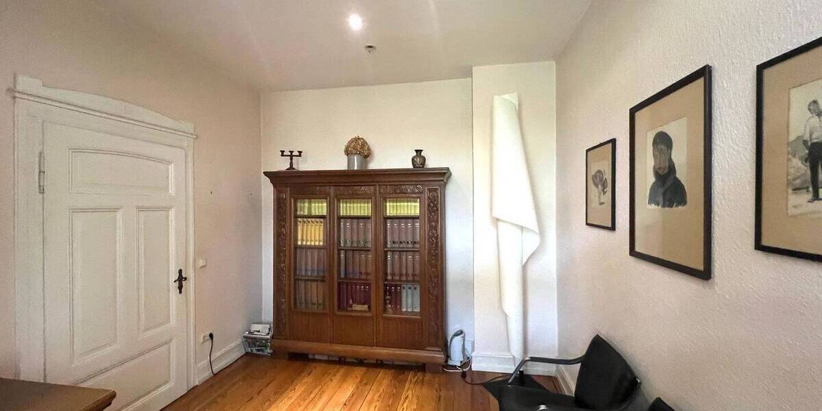 Gewerbeobjekt Bad Sobernheim - 5 Zimmer, 120 m&sup2;, 1.350&euro; | Angebot:26487864