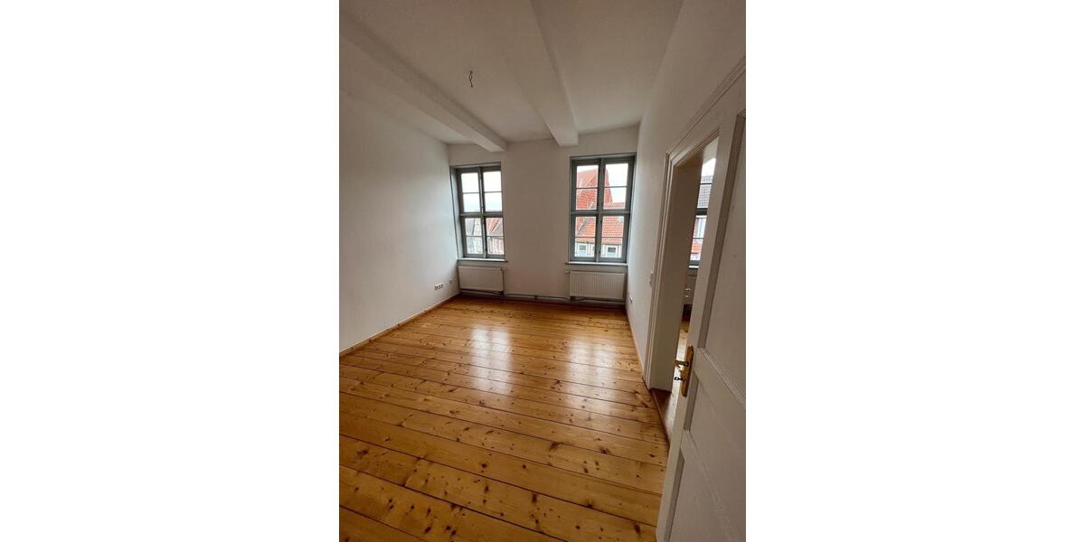 Etagenwohnung Helmstedt - 5 Zimmer, 119 m&sup2;, 935&euro; | Angebot:21757983