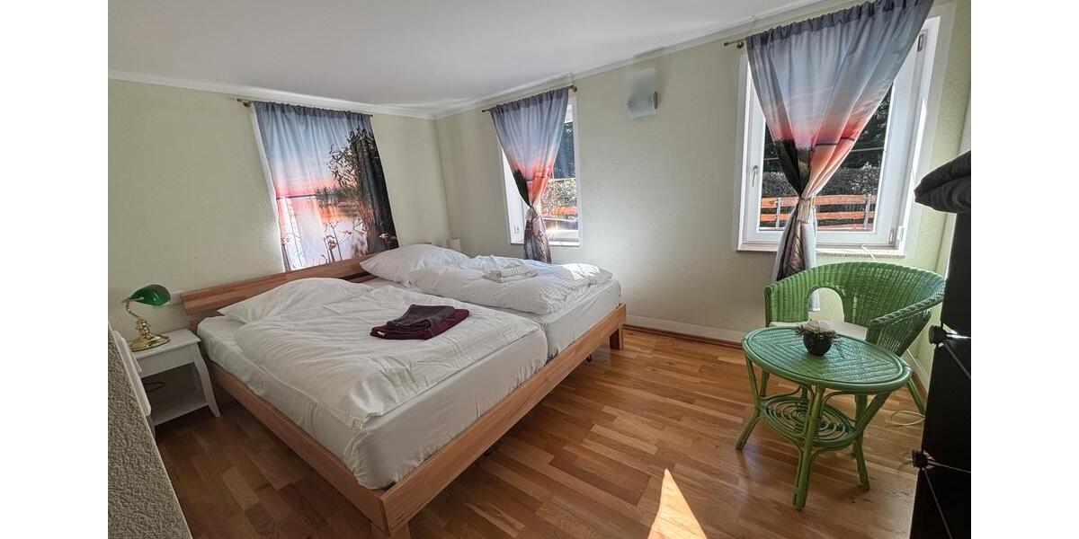 Erdgeschoßwohnung Limbach-Oberfrohna Oberfrohna - 3 Zimmer, 70 m&sup2;, 720&euro; | Angebot:25640285