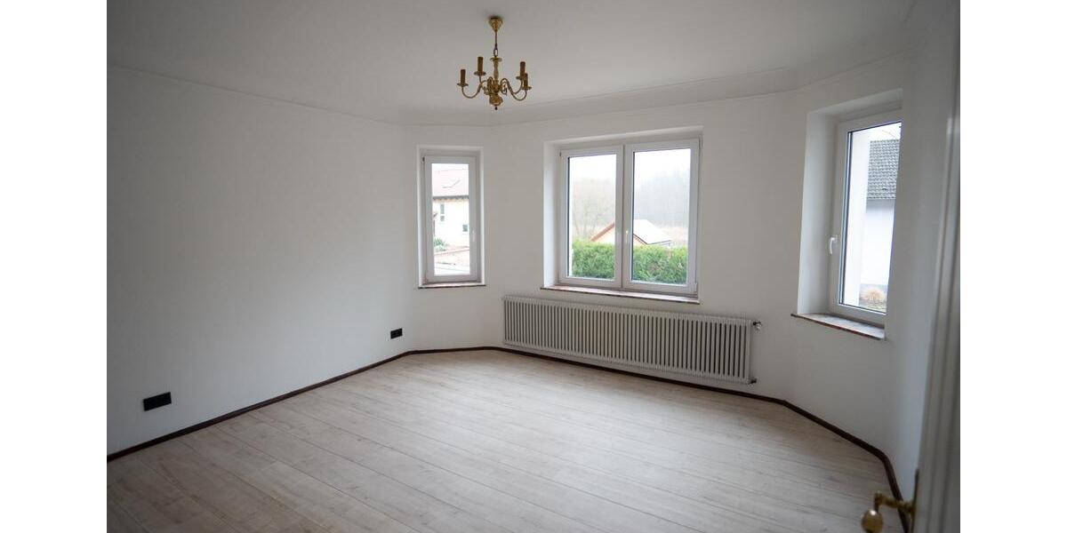 Erdgeschoßwohnung Beckingen - 2.5 Zimmer, 105 m&sup2;, 800&euro; | Angebot:23992354