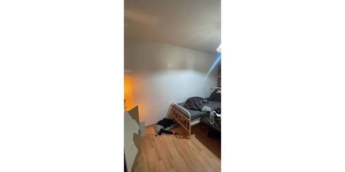 Etagenwohnung Osnabrück Dodesheide - 5 Zimmer, 140 m&sup2;, 1.200&euro; | Angebot:25144033