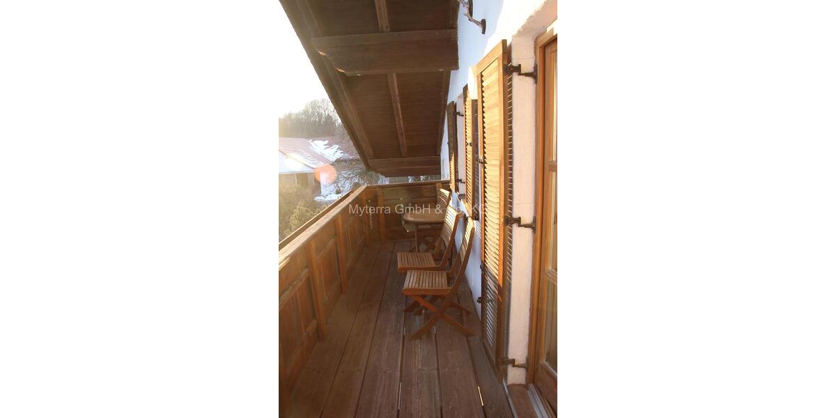 Dachgeschoßwohnung Schöllnach - 3 Zimmer, 70 m&sup2;, 590&euro; | Angebot:24863632