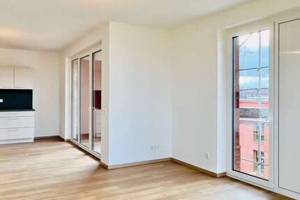 Wohnung zum Mieten in Hannover 1.508,70 € 97 m² 4 zimmer