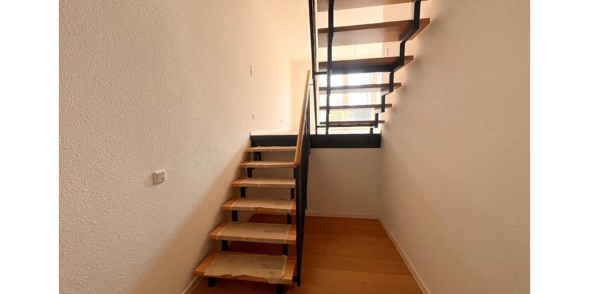 Reihenhaus Bad Endbach - 4 Zimmer, 153 m&sup2;, 1.190&euro; | Angebot:26381817