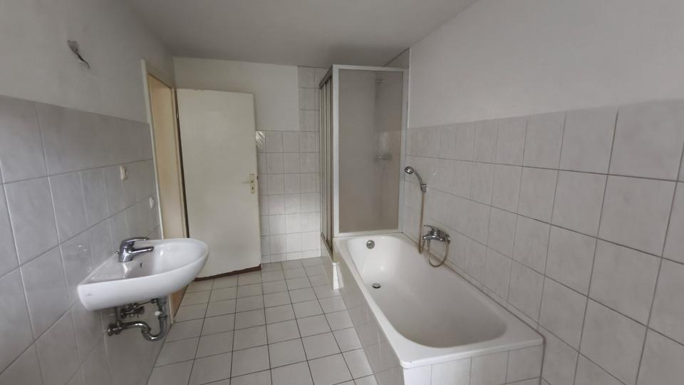 Erdgeschoßwohnung Burg - 2 Zimmer, 64 m&sup2;, 448&euro; | Angebot:24523503