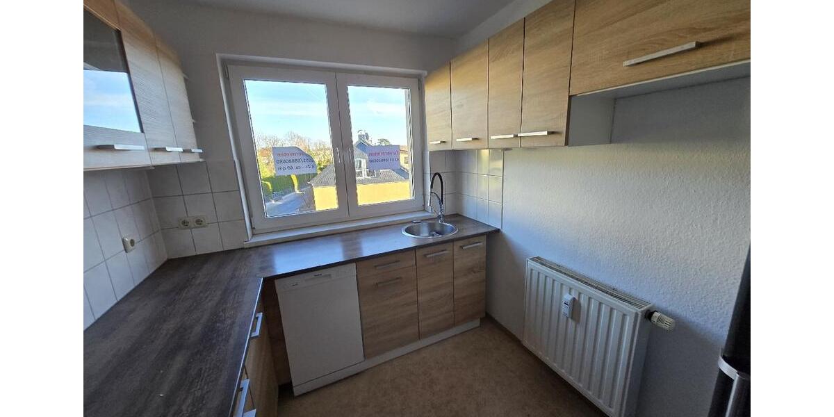 Dachgeschoßwohnung Stollberg (Erzgebirge) - 3 Zimmer, 69 m&sup2;, 450&euro; | Angebot:24704356