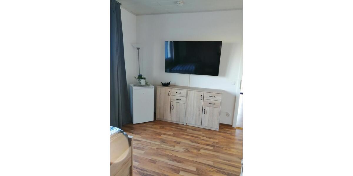 Wohnen auf Zeit Külsheim - 3 Zimmer, 80 m&sup2;, 18&euro; | Angebot:20698613