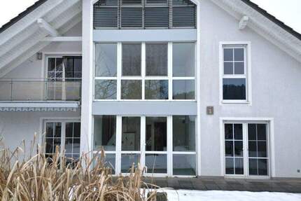 Haus Lupburg - 4 Zimmer, 170 m&sup2;, 1.440&euro; | Angebot:25744435