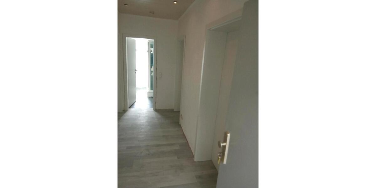 Etagenwohnung Wiehl - 3 Zimmer, 69 m&sup2;, 880&euro; | Angebot:26022694