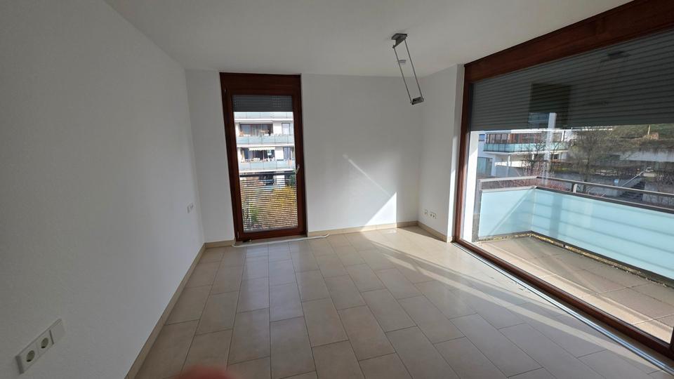 Etagenwohnung Stuttgart Stuttgart-Ost - 3 Zimmer, 126 m&sup2;, 2.000&euro; | Angebot:26619121